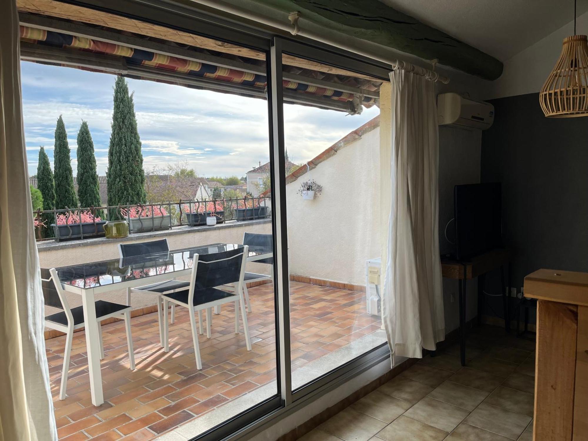 Duplex Lumineux Sur Gde Terrasse, Balneo Double, Parking Prive, Clim, Local Velos Entraigues-sur-la-Sorgue Kültér fotó
