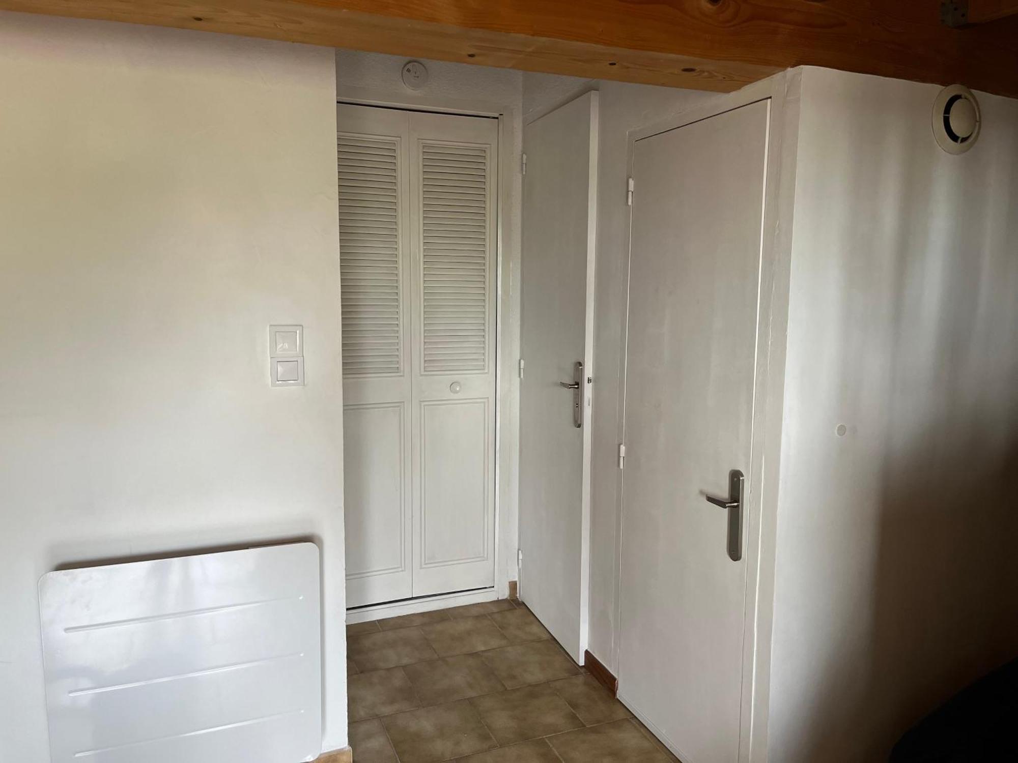 Duplex Lumineux Sur Gde Terrasse, Balneo Double, Parking Prive, Clim, Local Velos Entraigues-sur-la-Sorgue Kültér fotó