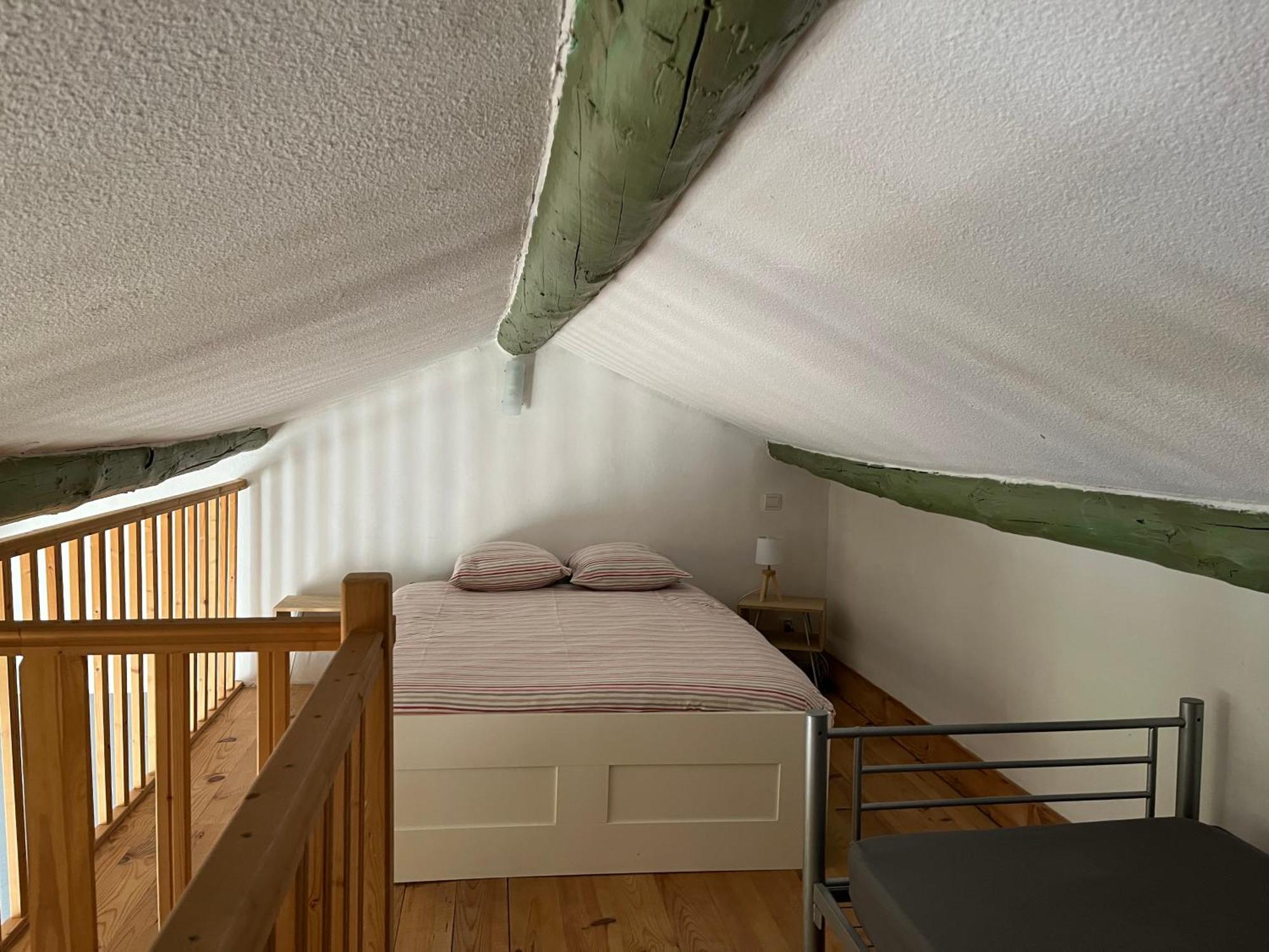 Duplex Lumineux Sur Gde Terrasse, Balneo Double, Parking Prive, Clim, Local Velos Entraigues-sur-la-Sorgue Kültér fotó